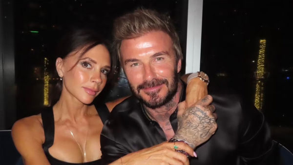 David & Victoria Beckham: Συνεχίζουν τις διακοπές τους στο Κάπρι – Οι φωτογραφίες στο πολυτελές γιοτ τους