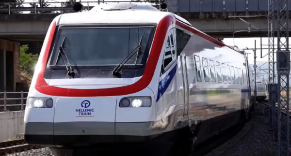 Hellenic Train: Αμαξοστοιχία ακινητοποιήθηκε κοντά στην Αλίαρτο λόγω σύγκρουσης με κοπάδι ζώων που εισήλθε στις γραμμές – Καλά στην υγεία τους επιβάτες και προσωπικό
