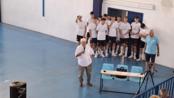 Ο Πρόεδρος της ΕΟΠΕ, Γιώργος Καραμπέτσος στο σεμινάριο προπονητών του ΣΕΠΠΕ στη Θεσσαλονίκη