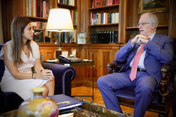 Συνάντηση του Προέδρου της Δημοκρατίας Κ. Τασούλα με την Υπουργό Παιδείας Σ. Ζαχαράκη