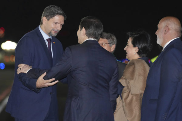 Ο Ρούμπιο στον Ισημερινό, σύμμαχο της Ουάσιγκτον στον αγώνα κατά της διακίνησης ναρκωτικών