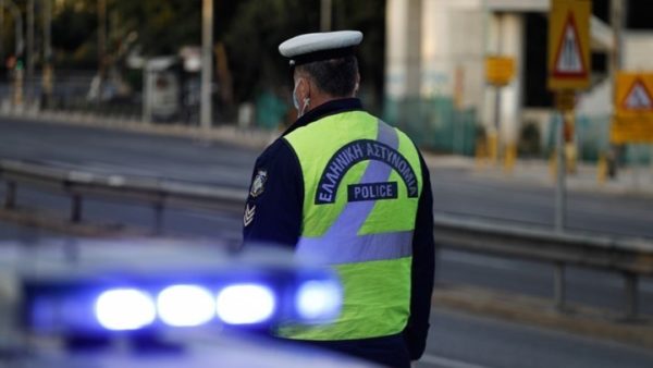 Τροχαίο στη Λεωφόρο Ποσειδώνος – Προβλήματα στην κυκλοφορία