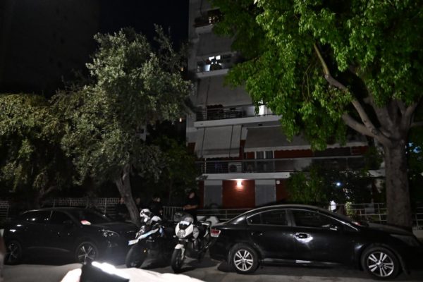 Εντοπίστηκαν πτώματα σε διαμέρισμα στον Νέο Κόσμο