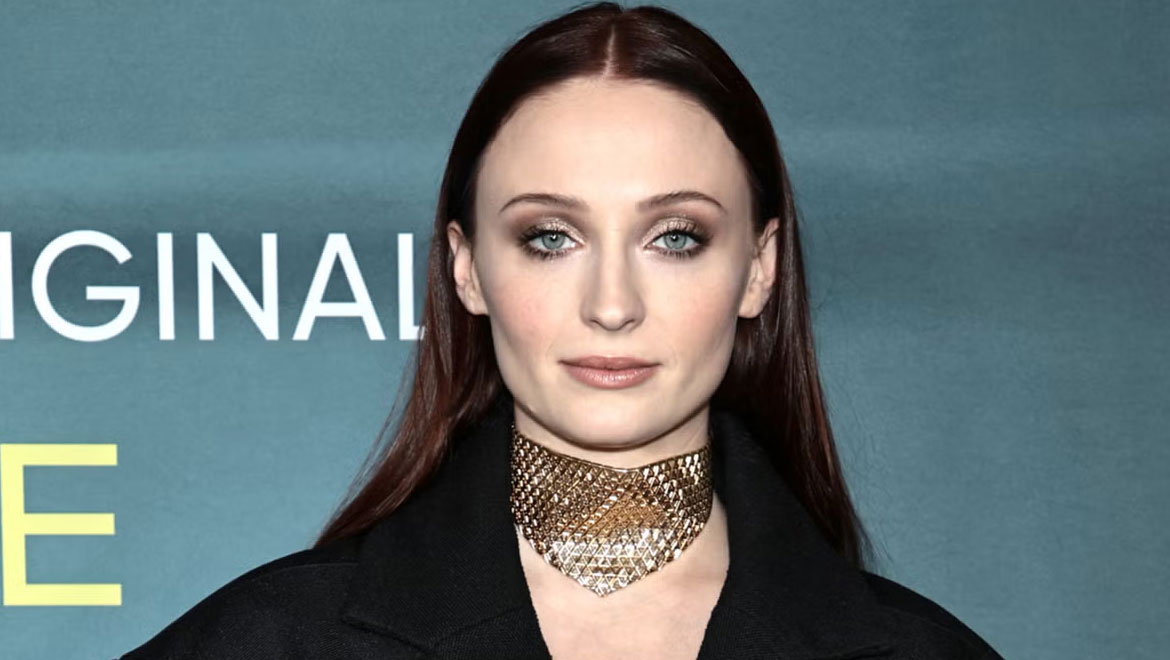 Η Sophie Turner θα είναι η νέα Lara Croft