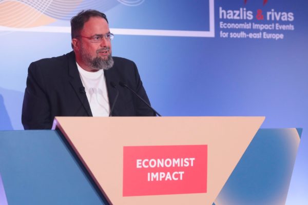 Βαγγέλης Μαρινάκης: «Να σταματήσουν να σκοτώνονται παιδιά στην Ουκρανία»