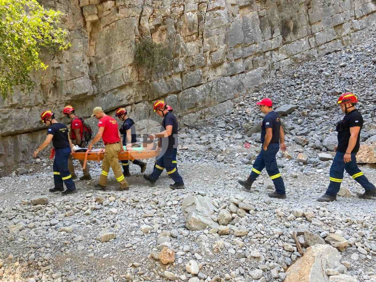 Λαμία: Επιχείρηση αερομεταφοράς για τρεις πεζοπόρους στη Γκιώνα – Στο νοσοκομείο ένας τραυματίας