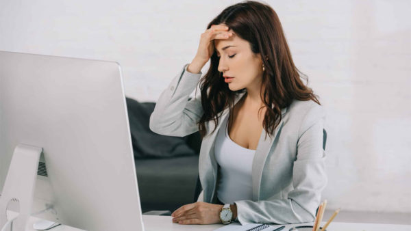 Το tip για να ανακουφιστείς αμέσως από την ημικρανία