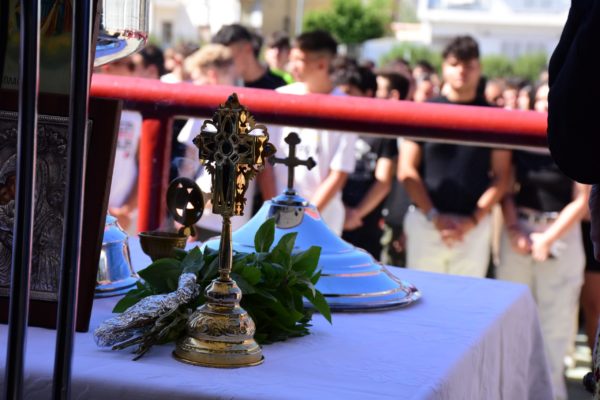 Πρώτο κουδούνι αύριο Πέμπτη με αγιασμό και νέα βιβλία – Πρώτη ημέρα μαθημάτων την Παρασκευή