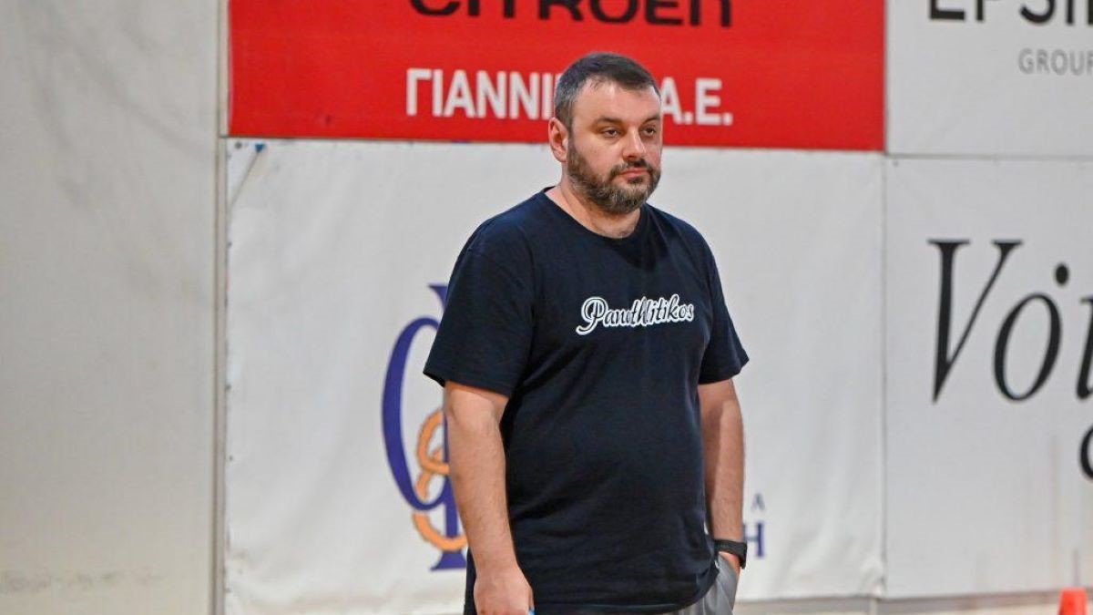 Μυστηλιάδης: «Δε θα φοβηθούμε τη Ντινάμο Σάσαρι, οι ξένες λειτουργούν ως πρότυπο για τις νεαρές μας αθλήτριες»
