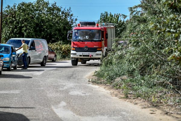 Φωτιά σε σπίτι στην Αμαλιάδα: Πληροφορίες για έναν νεκρό
