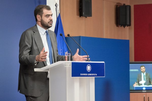 Π. Μαρινάκης για συνέντευξη Ανδρουλάκη: Η χώρα πλήρωσε ακριβά τα προγράμματα που γράφτηκαν «στο πόδι» και πολύ πιο ακριβά τους πολιτικούς που μιλούσαν στον αέρα