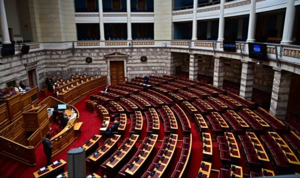 Βουλή: 11 υπουργεία απαντούν στο ΠΑΣΟΚ για το αν υπάρχουν καταλογισμοί σε βάρος της Ελλάδας από ΕΕ την περίοδο 2019-2025
