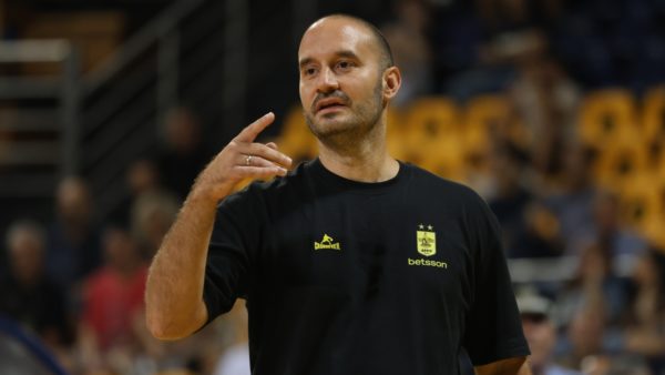 Καράιτσιτς: «Πολλά συγχαρητήρια στην Εθνική Ελλάδος για την κατάκτηση της τρίτης θέσης»