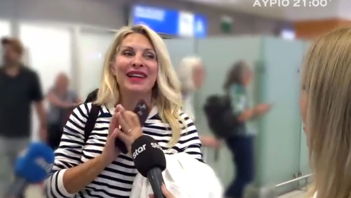Ελένη Μενεγάκη: Έκλεισε το τηλέφωνο στον Μάκη για να μιλήσει στην κάμερα!