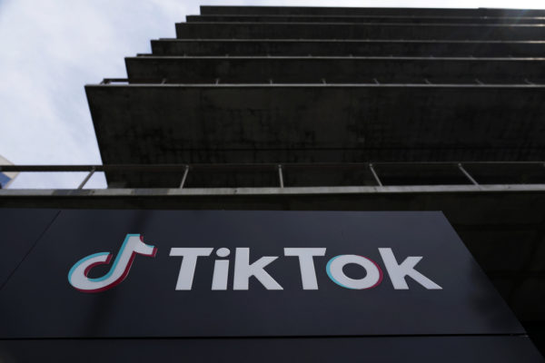 Λευκός Οίκος: Στα χέρια των Αμερικανών ο αλγόριθμος του TikTok – Προ των πυλών η συμφωνία με την Κίνα