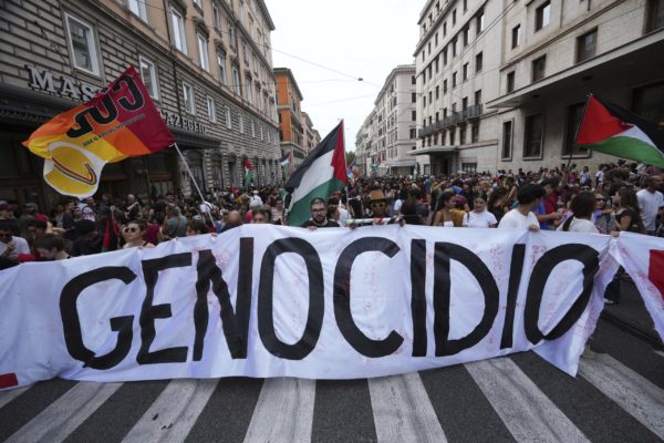Ιταλία: Γενική απεργία «κατά της γενοκτονίας στην Παλαιστίνη» – Συμμετέχει και η Ένωση Λαϊκών Υπαλλήλων του Βατικανού