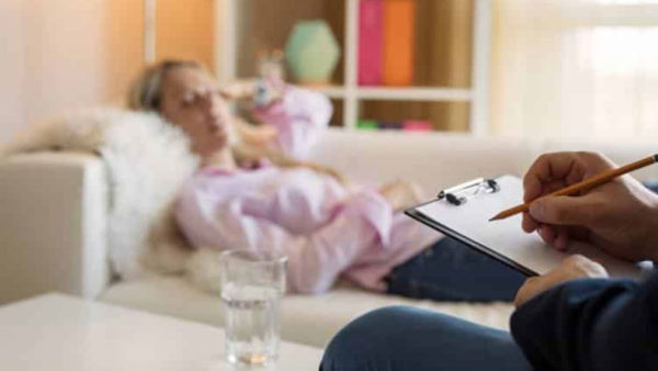Υπνοθεραπεία: 5 απίθανα οφέλη για την υγεία σου