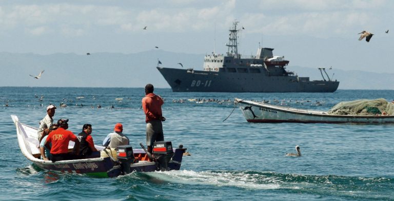 ΗΠΑ: Το Πεντάγωνο εξετάζει σενάρια για πλήγματα στο έδαφος της Βενεζουέλας (NBC News)