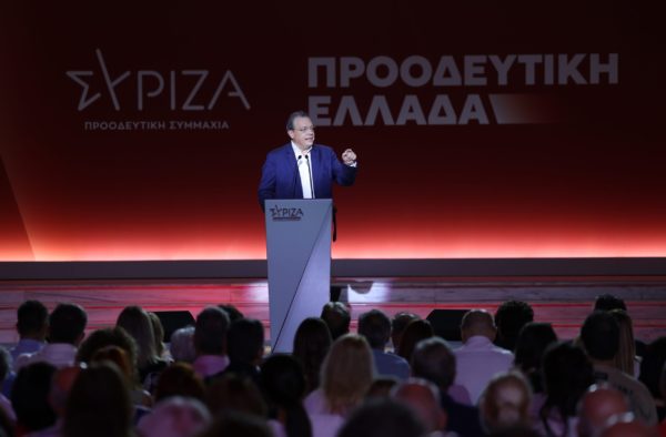 ΣΥΡΙΖΑ για Γ. Μυλωνάκη και ΟΠΕΚΕΠΕ: Γαλάζιο σκάνδαλο μέσα στο σκάνδαλο με υπογραφή του πρωθυπουργού