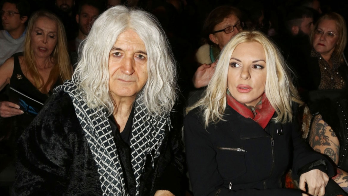 Αννίτα Πάνια για Νίκο Καρβέλα: «Είναι εξωγήινος, τον αγαπώ πολύ, τον γουστάρω»