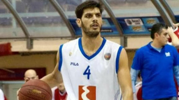 Αβραμίδης: «Να βοηθήσω τους νεαρούς αθλητές της Νίκης Αμαρουσίου στα πρώτα τους βήματα»