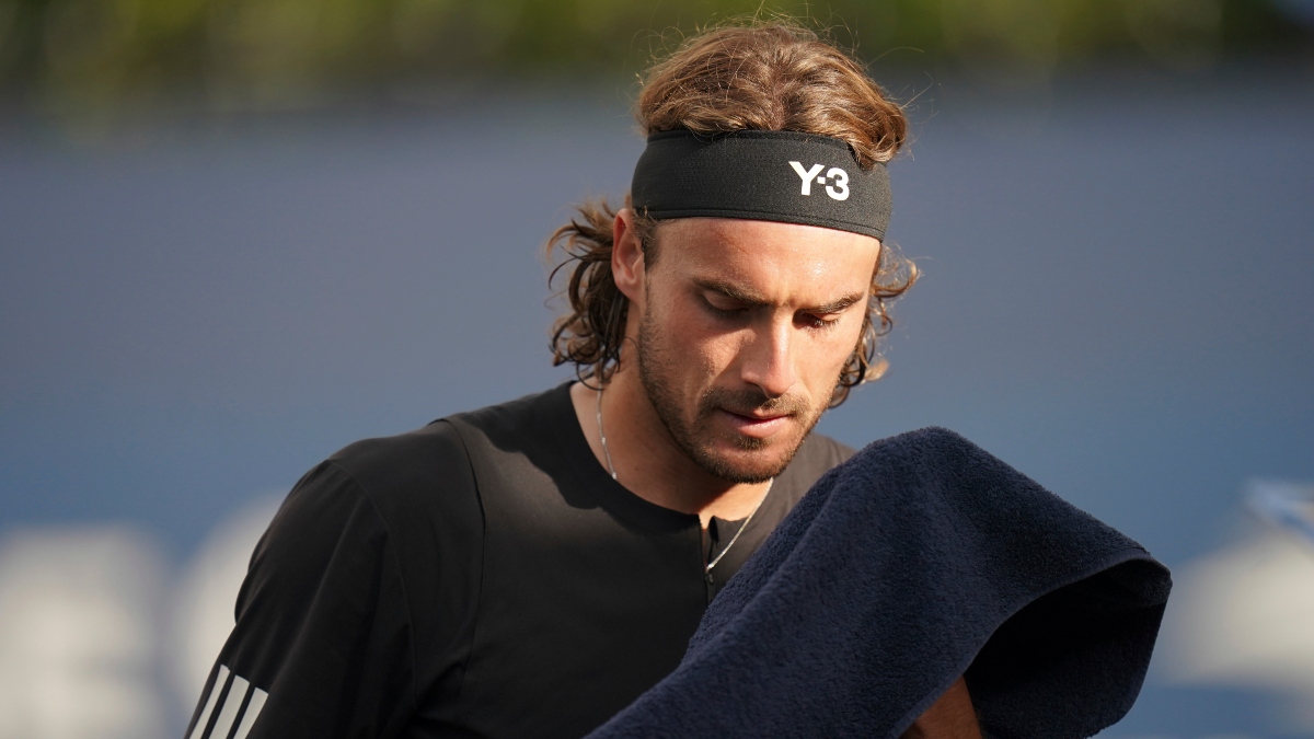 Αποσύρθηκε από το Shanghai Masters ο Στέφανος Τσιτσιπάς