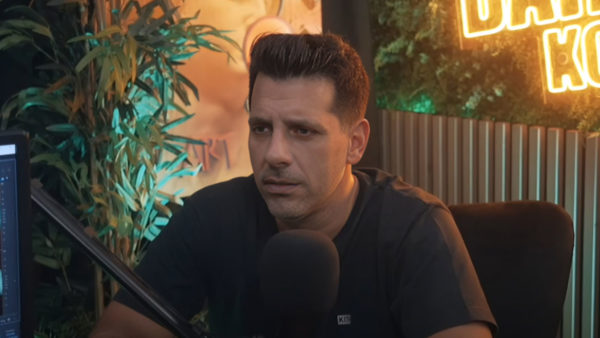 Θοδωρής Φέρρης: «Με τις πρώην συντρόφους μου, έχω υπάρξει πολύ ζηλιάρης» – Βίντεο