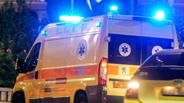 Τροχαίο δυστύχημα με έναν νεκρό και τέσσερις τραυματίες στην Εύβοια