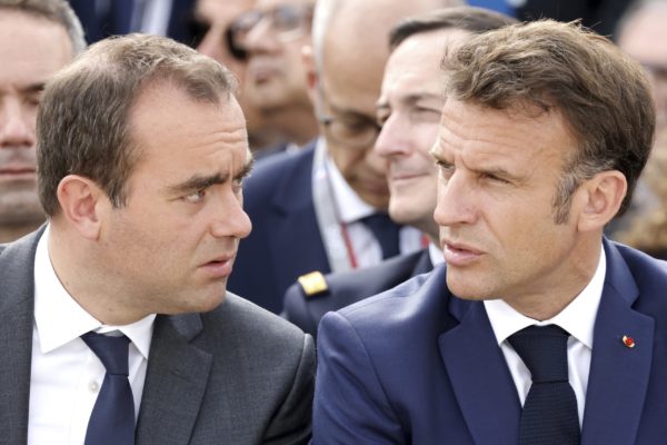 Γαλλία: Ο Μακρόν όρισε ξανά πρωθυπουργό τον Σεμπαστιάν Λεκορνί