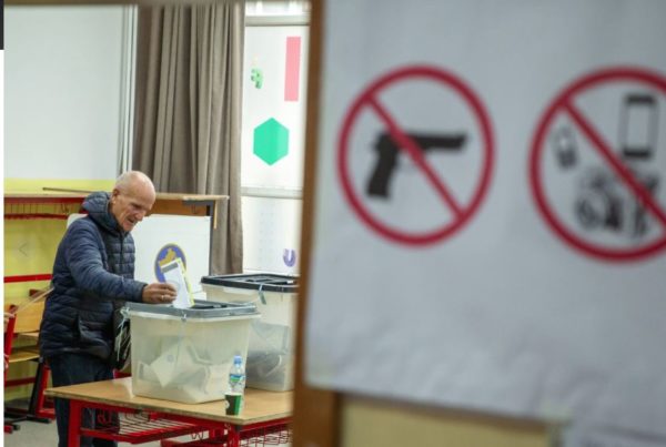 Σερβία-Κόσοβο: Ομαλά διεξάγονται οι δημοτικές εκλογές στο Κόσοβο – Μεγάλη η συμμετοχή στις σερβικές περιοχές