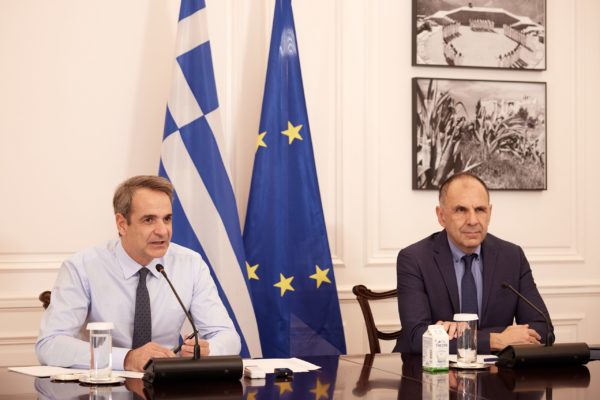 Τι σηματοδοτεί η πρόσκληση της Ελλάδας στη σύνοδο για τη Γάζα