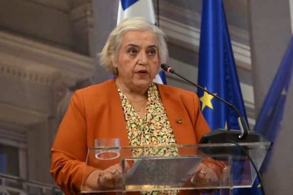 Αλ. Παπαδοπούλου: Το ΥΠΕΞ είναι προσηλωμένο στο προστατευτικό νομικό πλαίσιο κατά της βίας και της παρενόχλησης