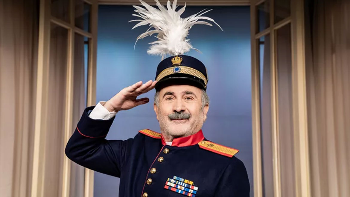 Λάκης Λαζόπουλος: Ανακοίνωσε την αποχώρησή του από το θέατρο – «Φέτος είναι η τελευταία χρονιά που παίζω»