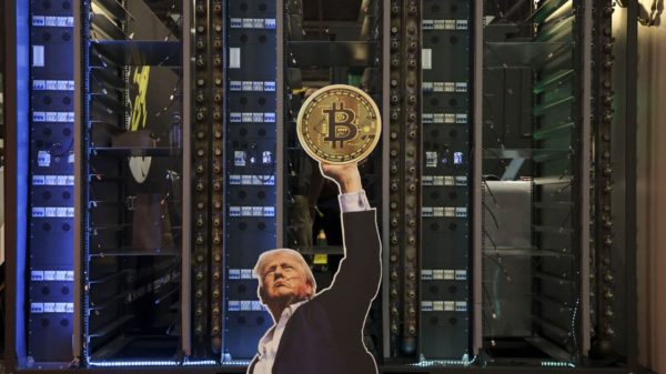 Πώς ο Τραμπ μετατρέπει το Bitcoin σε κρατικό “όπλο”
