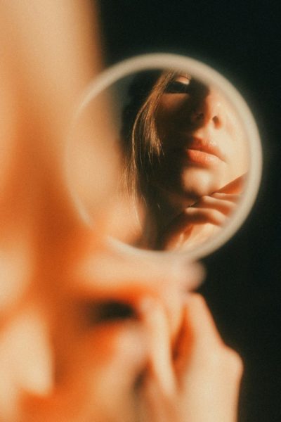 7 ψυχοσωματικά συμπτώματα που ίσως δεν ξέρεις ότι προκαλεί το άγχος