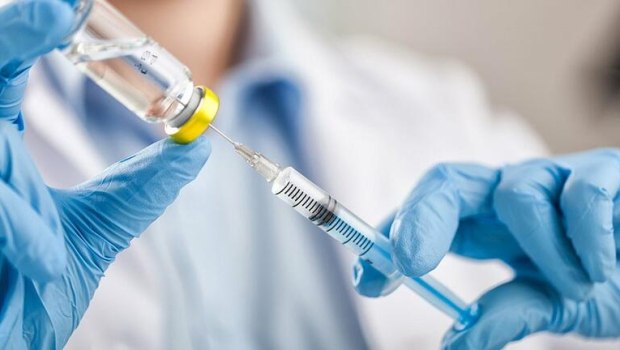 Ποιες ομάδες πολιτών πρέπει να εμβολιαστούν για κορονοϊό