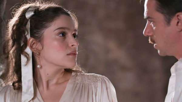 «Grand Hotel» – Τρίτη: Ο Άρης αποκαλύπτει στην Αλίκη ότι είναι ο δημοσιογράφος με το ψευδώνυμο Φιλιππόπουλος