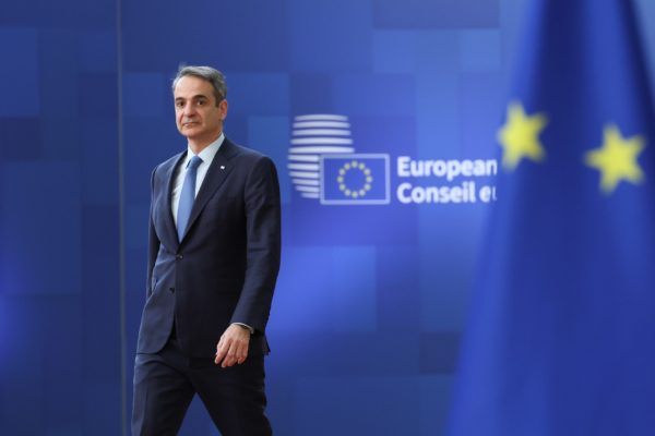 Στις Βρυξέλες για τη Σύνοδο του Ευρωπαϊκού Συμβουλίου ο Κ. Μητσοτάκης – Θα εστιάσει στη δημιουργία μιας νέας ευρωπαϊκής αγοράς ενέργειας