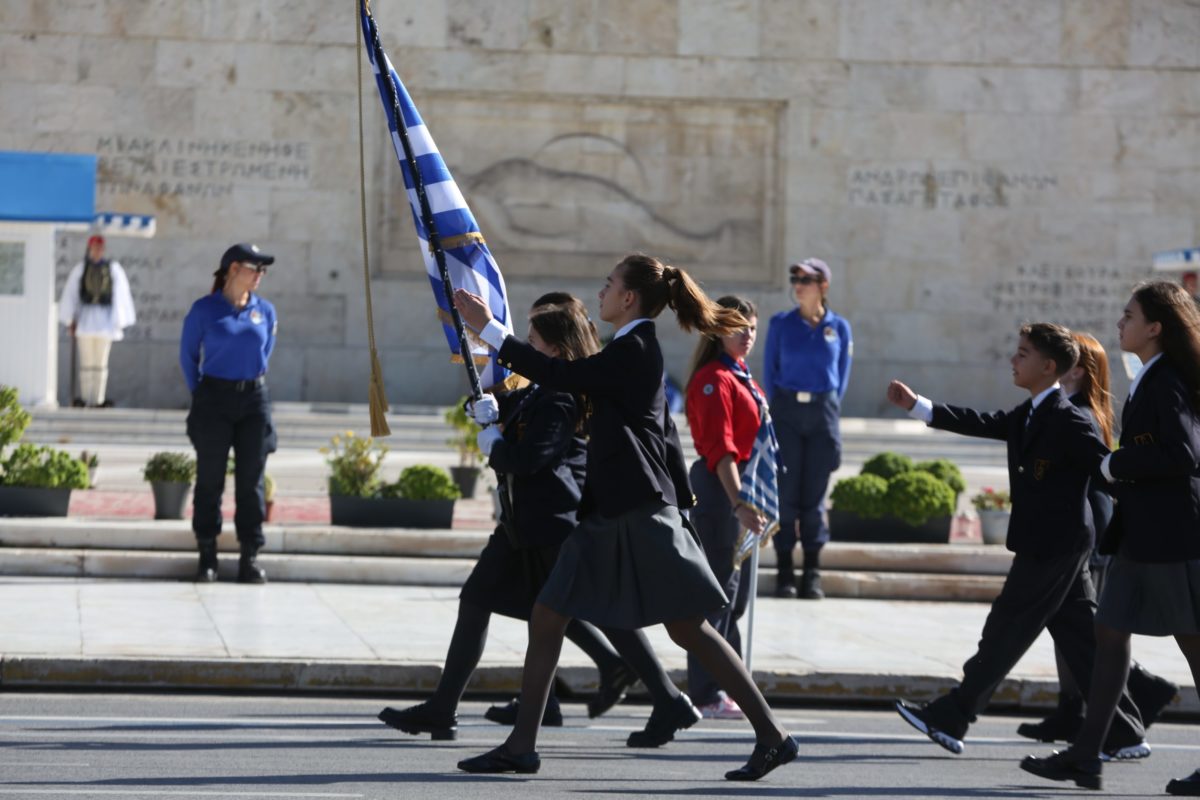 Η Ελλάδα τιμά το «Όχι» της 28ης Οκτωβρίου – Παρελάσεις σε Αθήνα και Θεσσαλονίκη – Τα μηνύματα της πολιτειακής και πολιτικής ηγεσίας