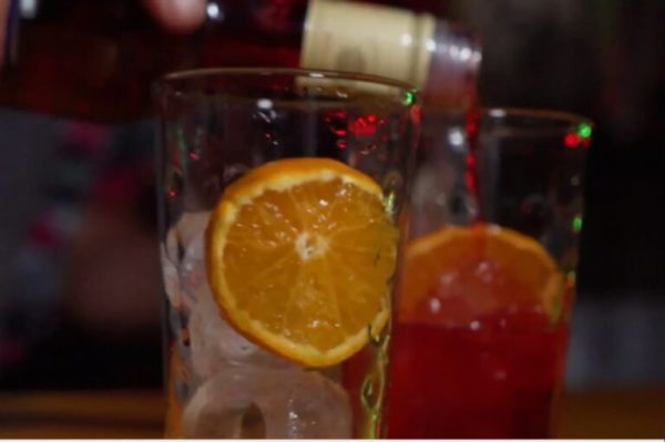 Καβάλα: Δεκαπεντάχρονος υπό την επήρεια μέθης – Συνελήφθη ιδιοκτήτης μπαρ