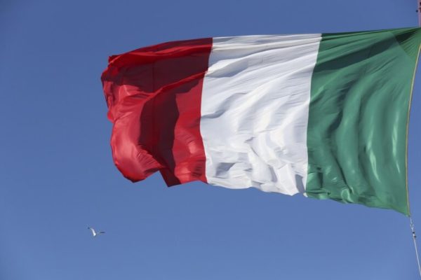 Το Ελεγκτικό Συνέδριο δεν επικύρωσε το σχέδιο για τη δημιουργία γέφυρας που θα πρέπει να ενώσει τη Σικελία με την υπόλοιπη Ιταλία