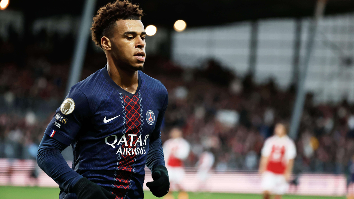 Πλήγμα με Ντουέ στην Παρί Σεν Ζερμέν