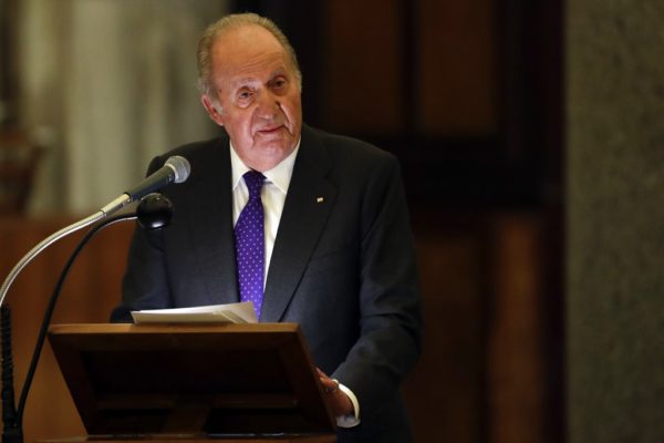 Ο πρώην Ισπανός βασιλιάς Χουάν Κάρλος βάζει τέλος στη φημολογία για ειδύλλιο με την πριγκίπισσα Νταϊάνα