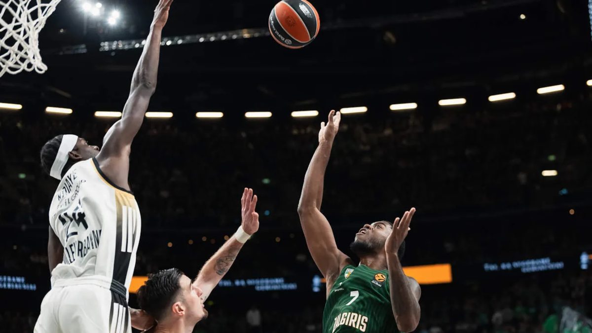 Με επιθετική “ραψωδία”, η Ζάλγκιρις διέλυσε την Βιλερμπάν