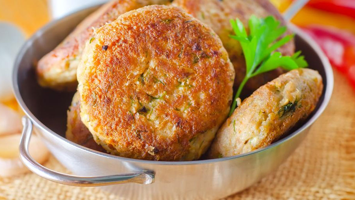 Μπιφτέκια με κιμά και λαχανικά