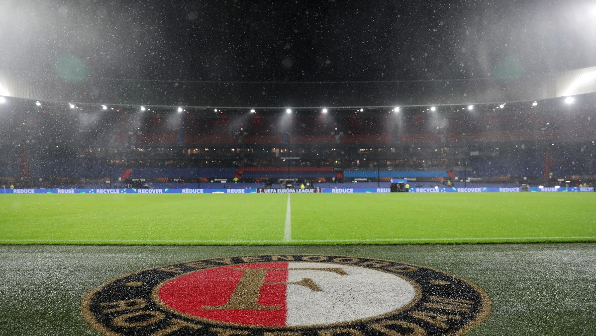 Φέγενορντ: Αγοράζει το “Ντε Κάιπ” και θα διαθέσει 70 εκατ. σε ανακαινίσεις