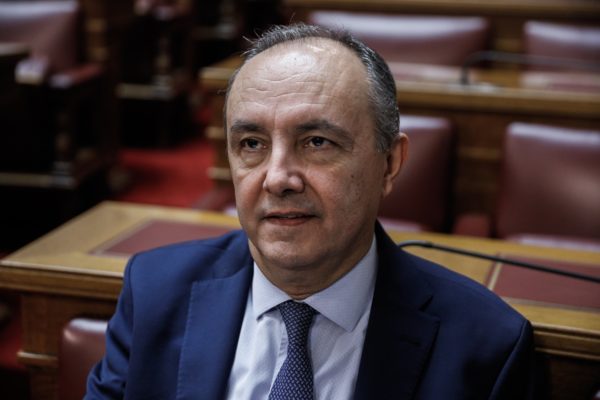 Θ. Καράογλου στο ΕΡΤnews Radio 105,8 για ΕΛΤΑ: Αλαζονεία «με καπέλο» (audio)