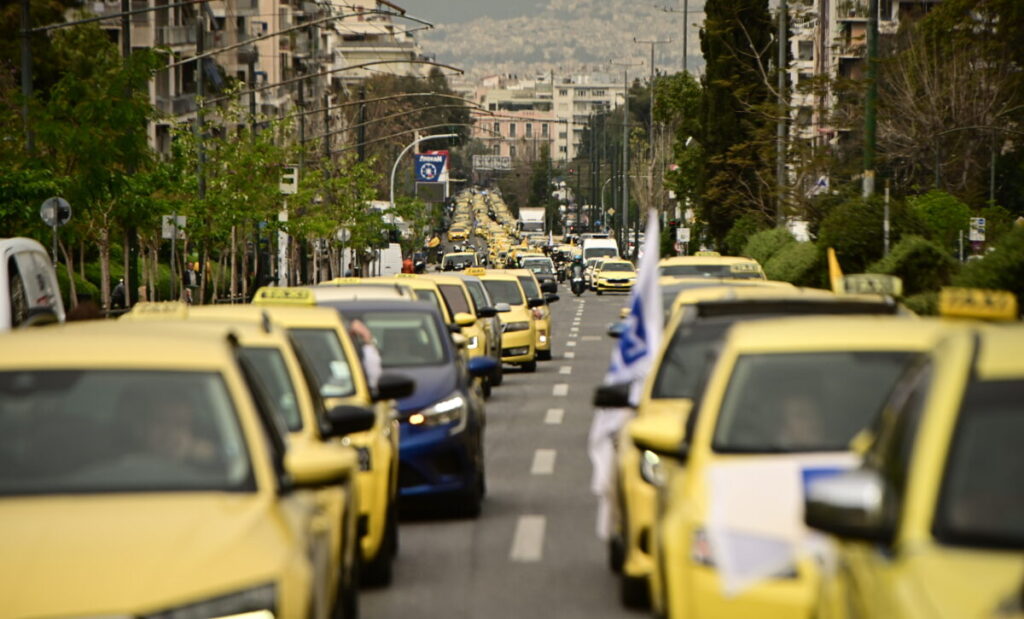 Χωρίς ταξί σήμερα και αύριο η Αττική λόγω της 48ωρης απεργίας του ΣΑΤΑ – Τα αιτήματα των αυτοκινητιστών