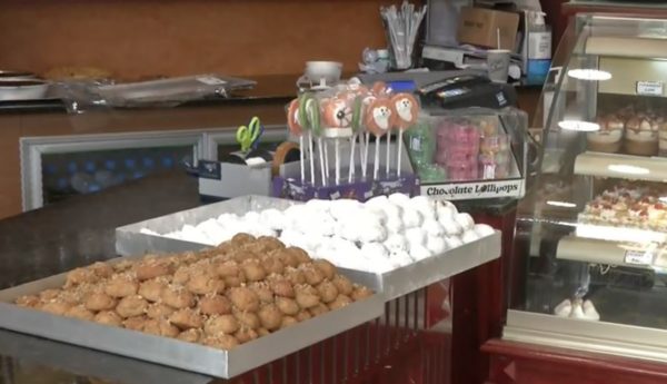 Στα ύψη οι τιμές των γλυκισμάτων ενόψει των γιορτών – Πώς θα διαμορφωθούν οι τιμές