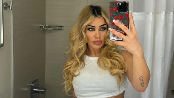 Κόνι Μεταξά: Η μεγάλη αλλαγή που έκανε η τραγουδίστρια στην εξωτερική της εμφάνιση – Βίντεο